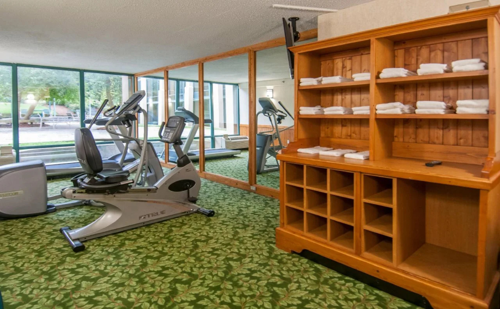 Cabot Lodge Millsaps