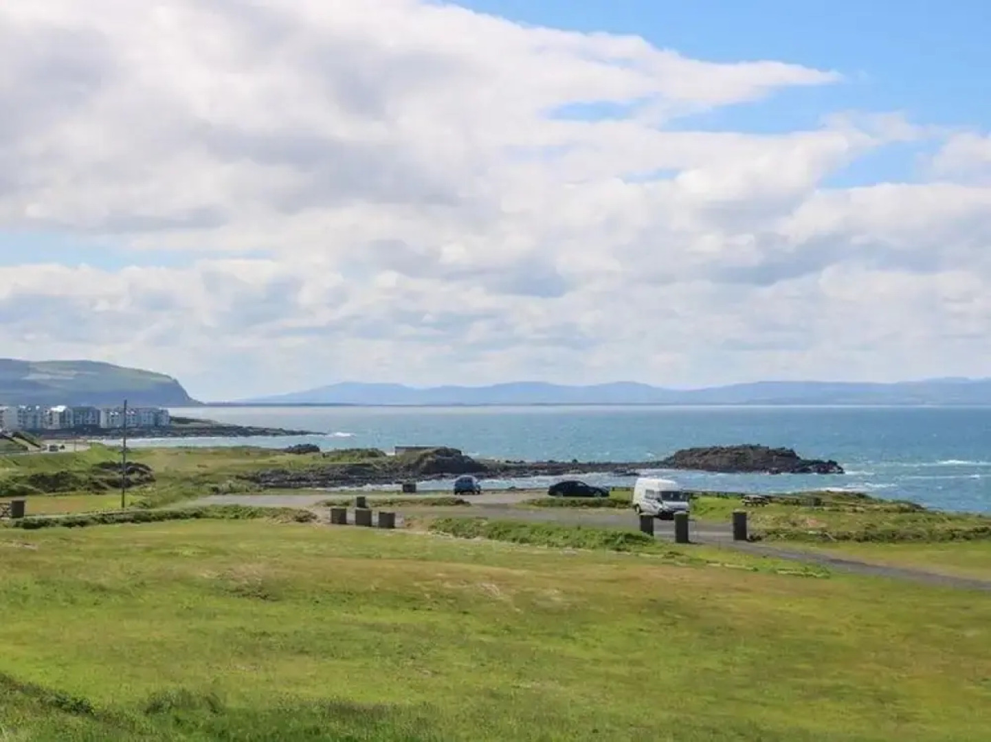 Shell Hill Deluxe Apartment in Coleraine