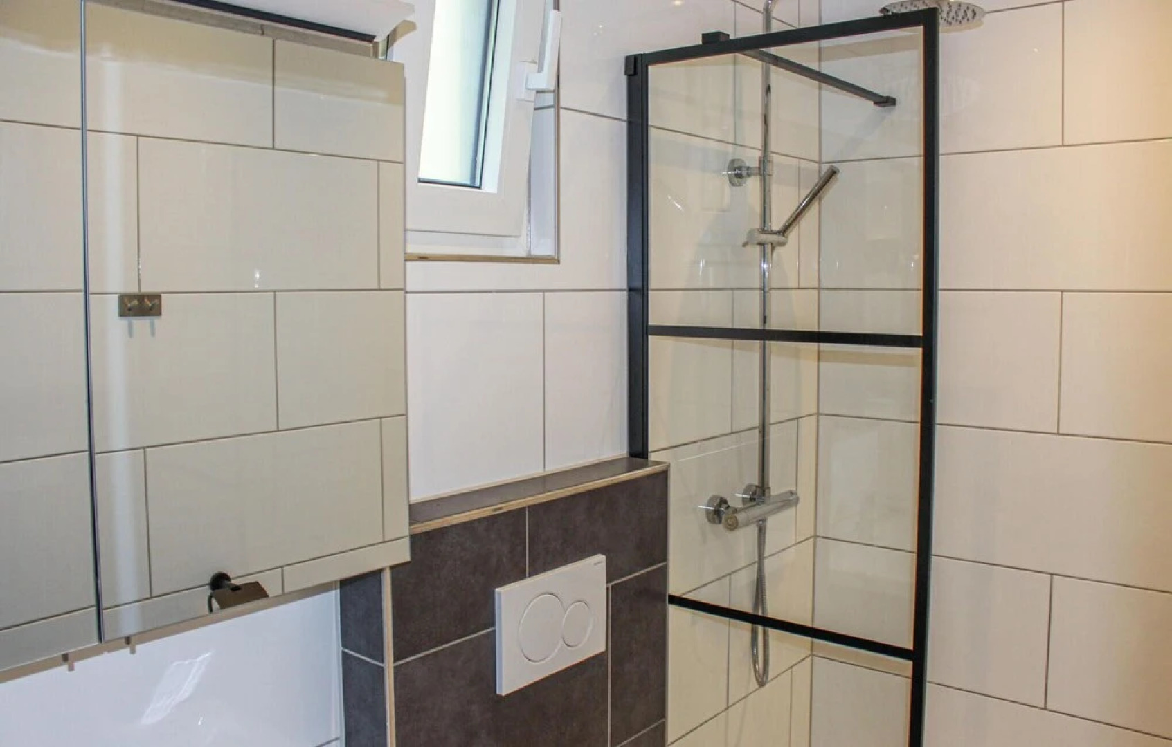 Awesome Home in Epe With 3 Bedrooms and Wifi