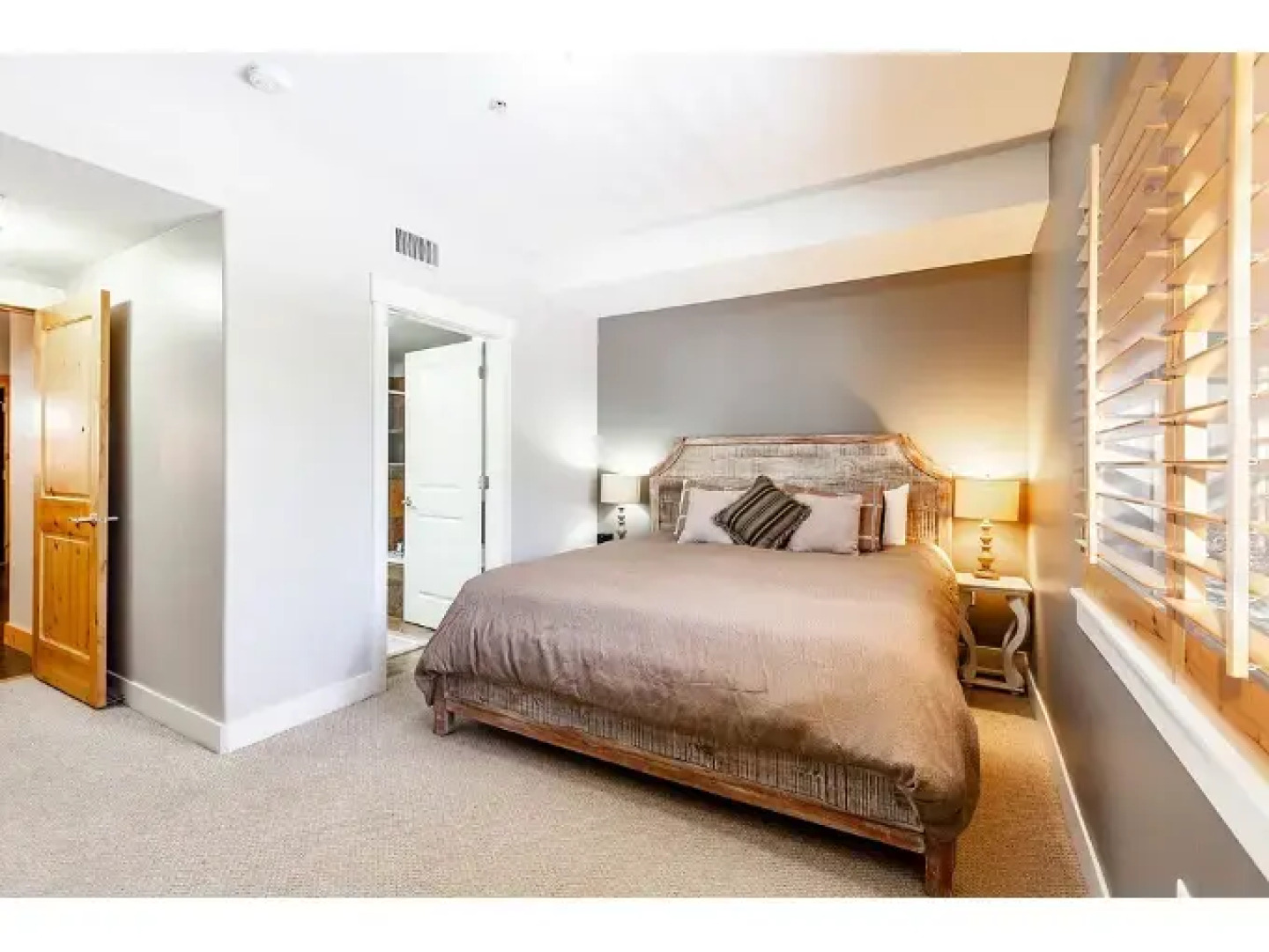 All Seasons Resort Lodging-Bear Hollow Village