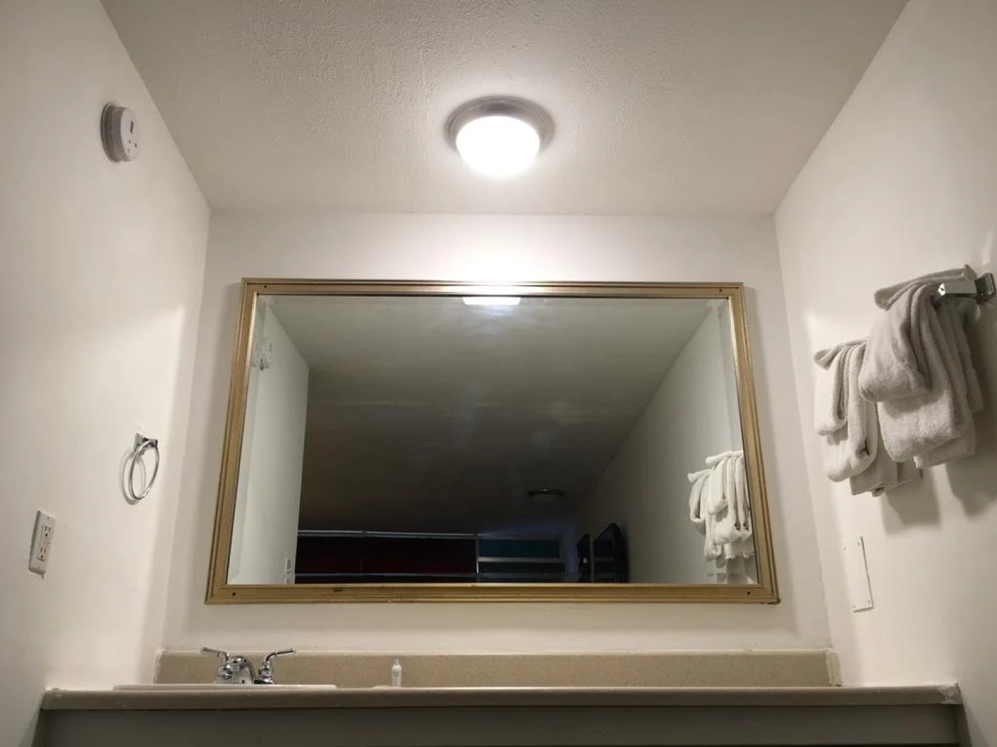 Marion Gray Plaza Motel