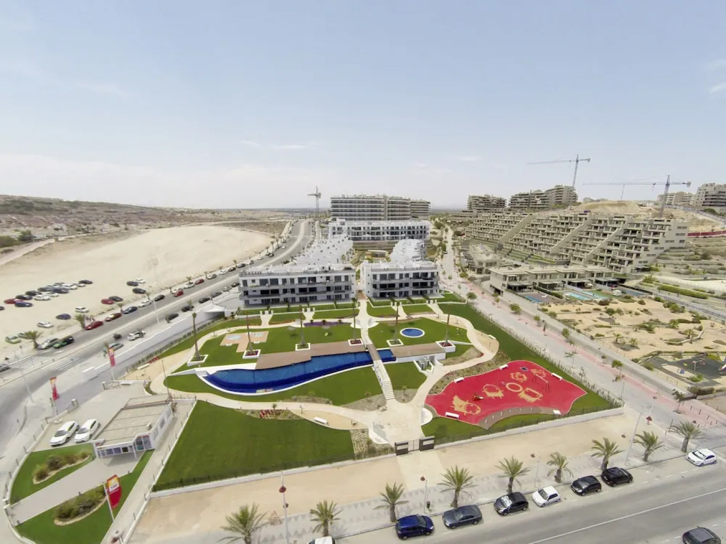 Ocean View Apartments - Marholidays