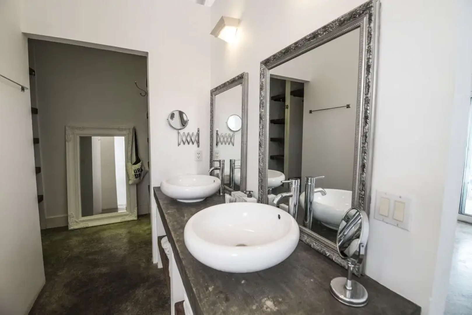 PM78 Boutique Apartments