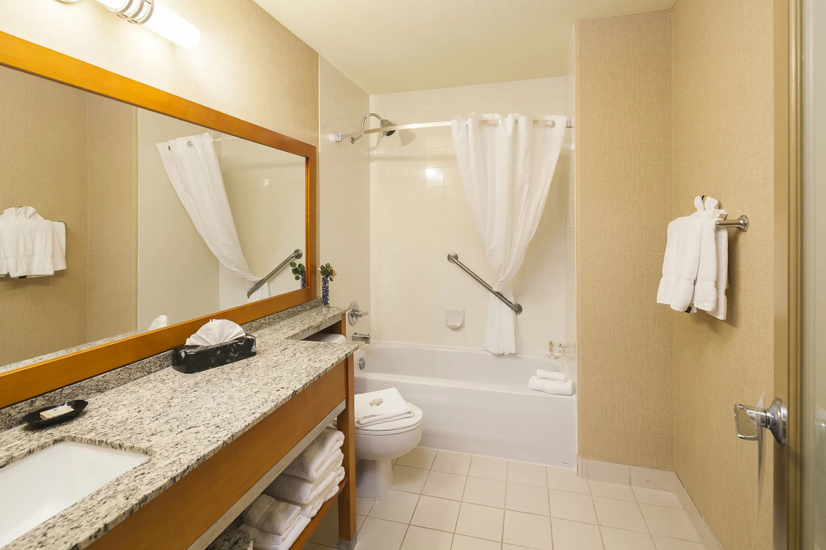 Mountain Retreat Hotel