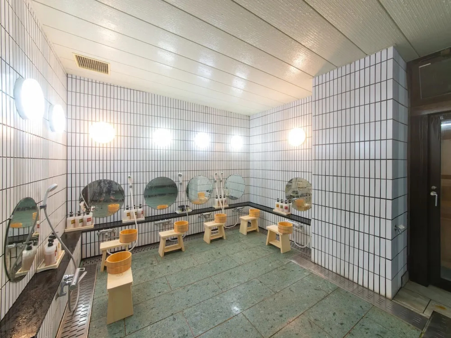 Tabist Marutora Bekkan Nishio Kira