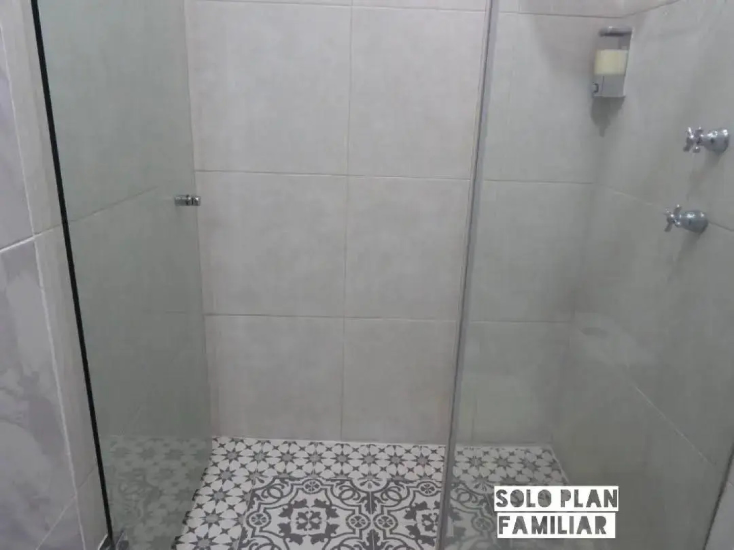 Bonita Casa en Condominio con Alberca y Acceso al Lago