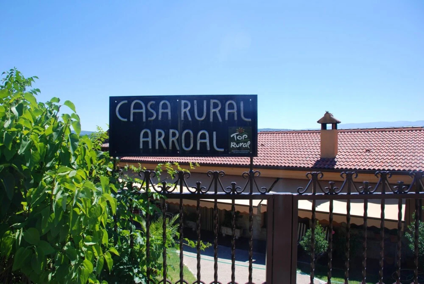 House With 3 Bedrooms in Sotoserrano, With Wonderful Mountain View, En