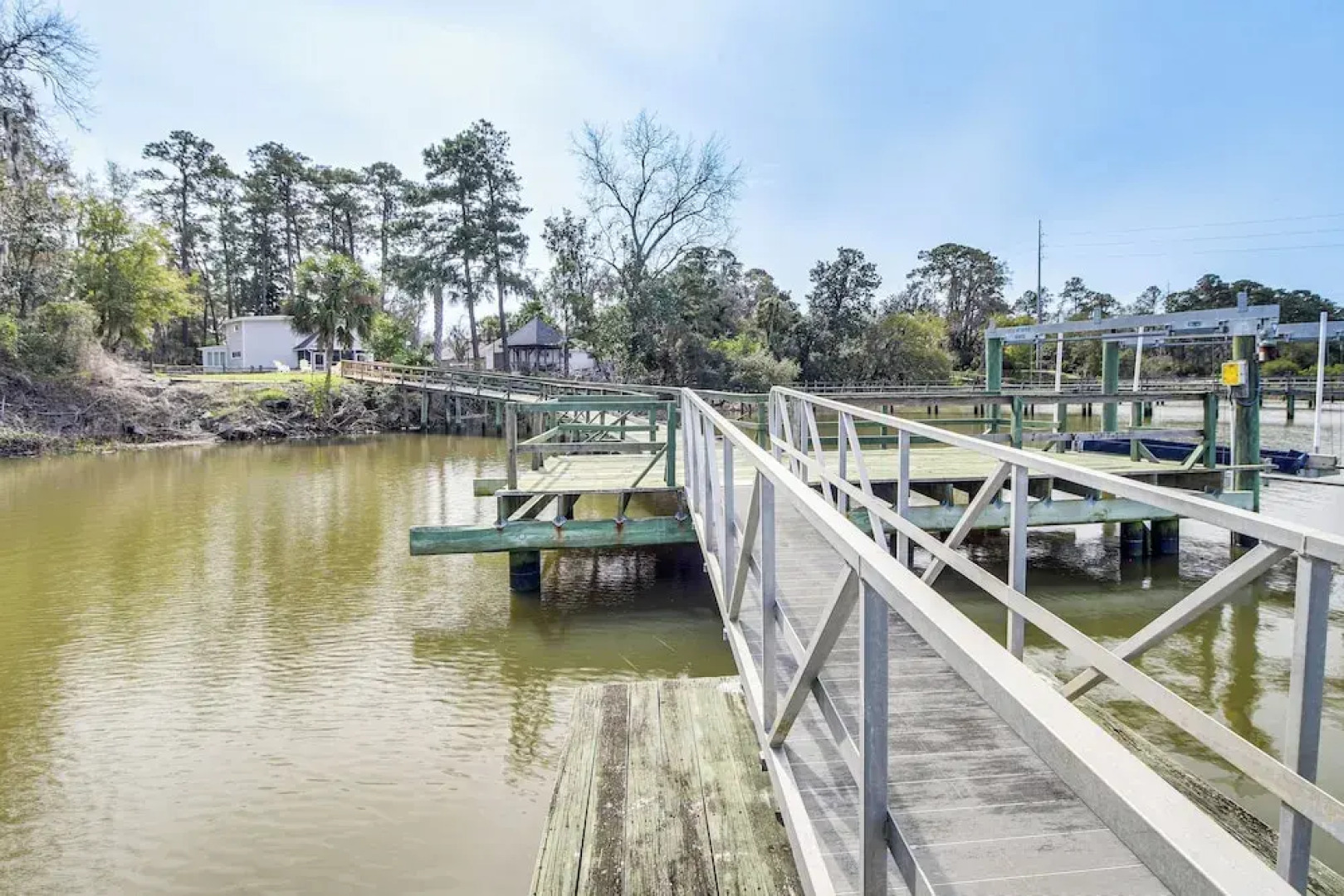 Riverfront Savannah Getaway w/ Pool & Dock!