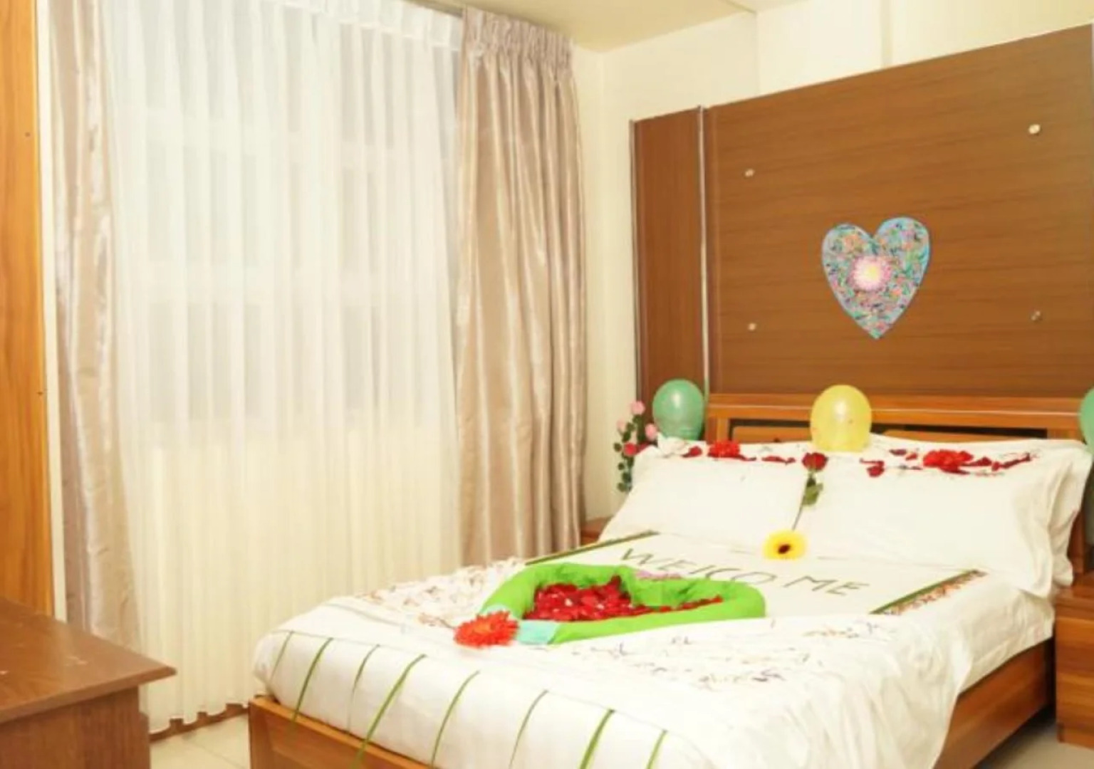 Surfview Raalhugandu