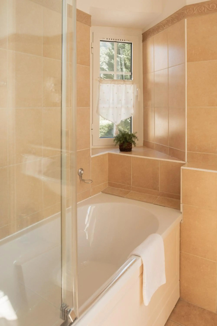 Chateau des Comtes de Challes