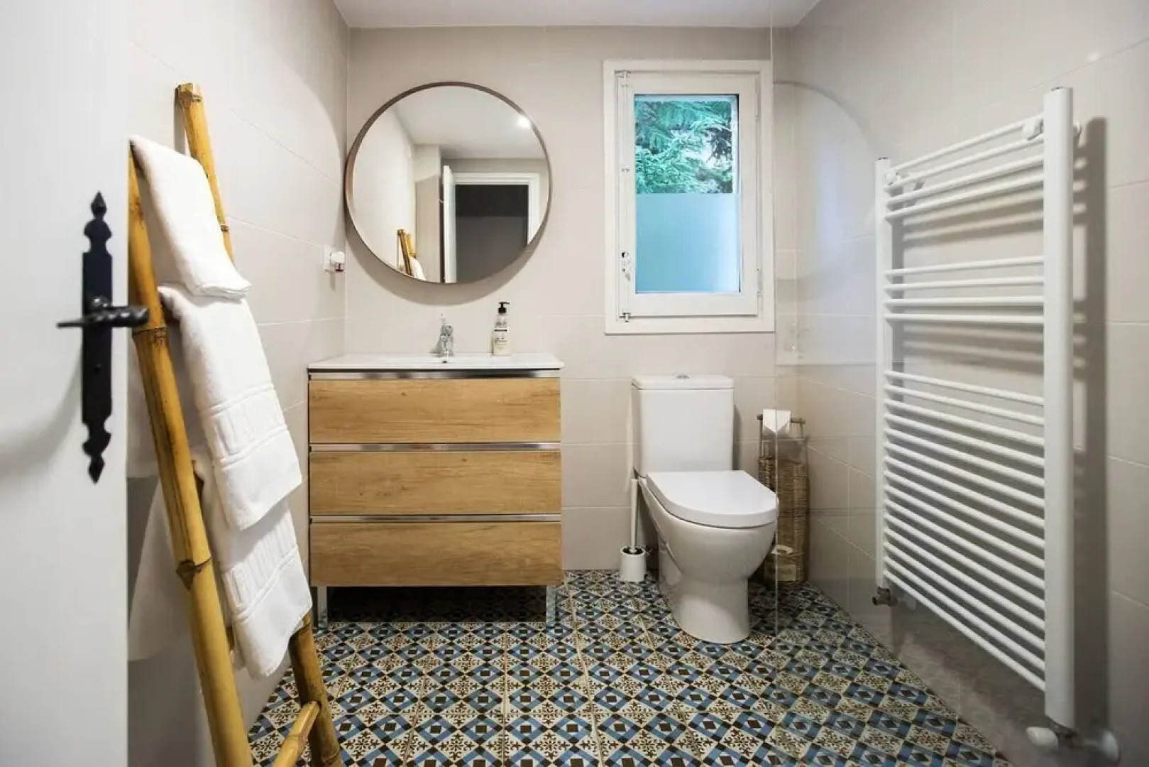 Fir by Keywii. 8 Paxs. Formigal