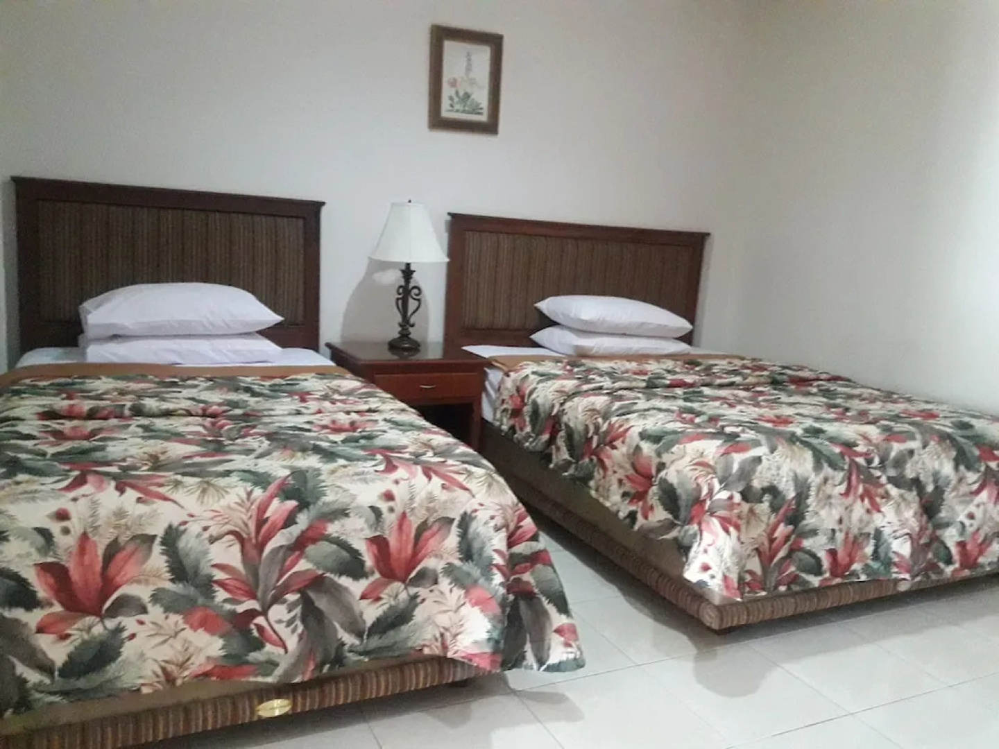 S & C Hotel Suites And Apartments