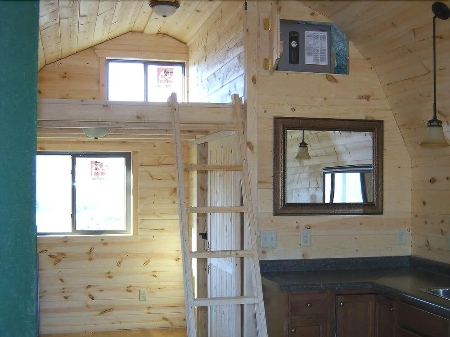 Country Cabins Motel