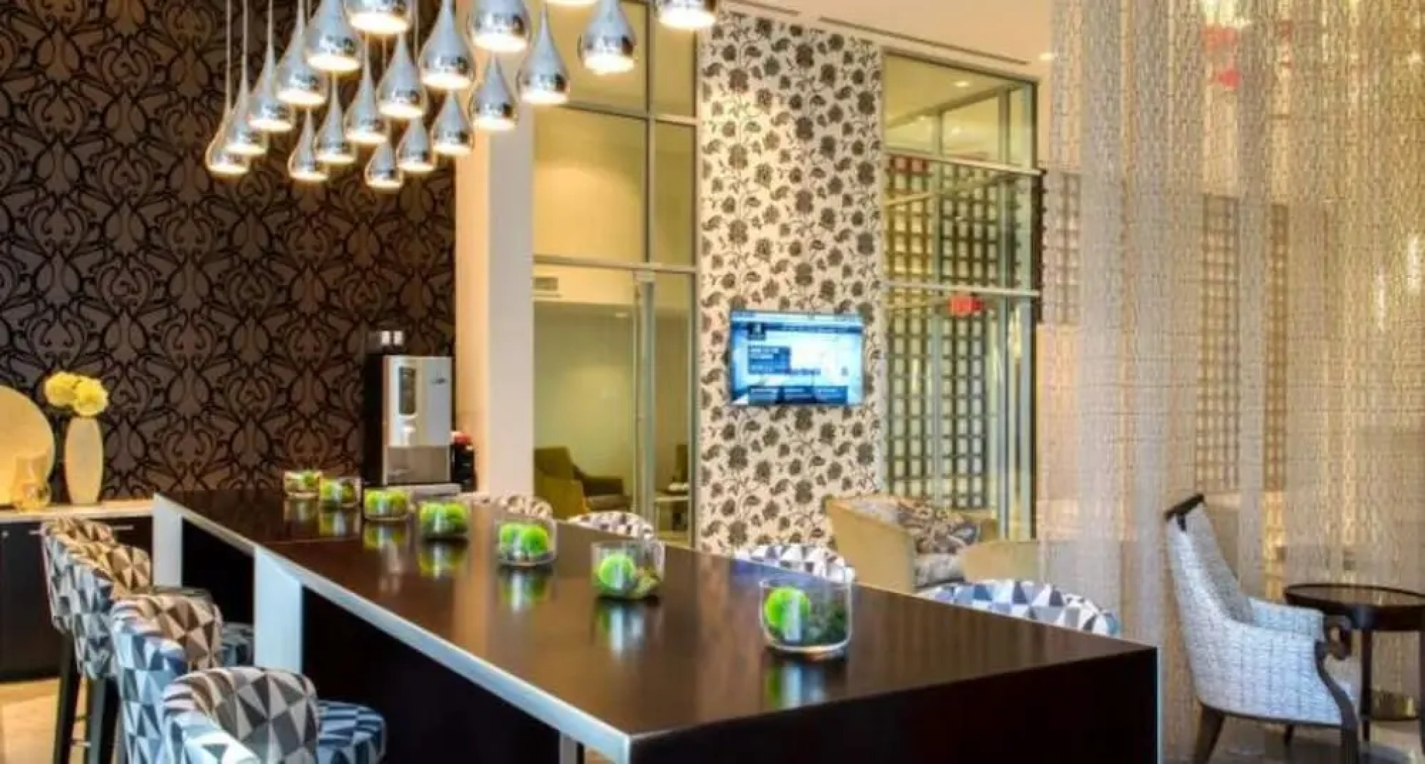 Global Luxury Suites at Spring Hill