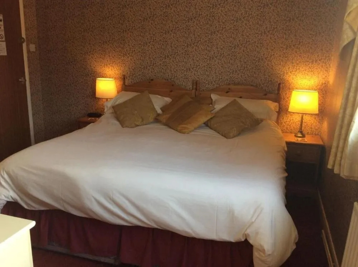 White Lodge Guest House