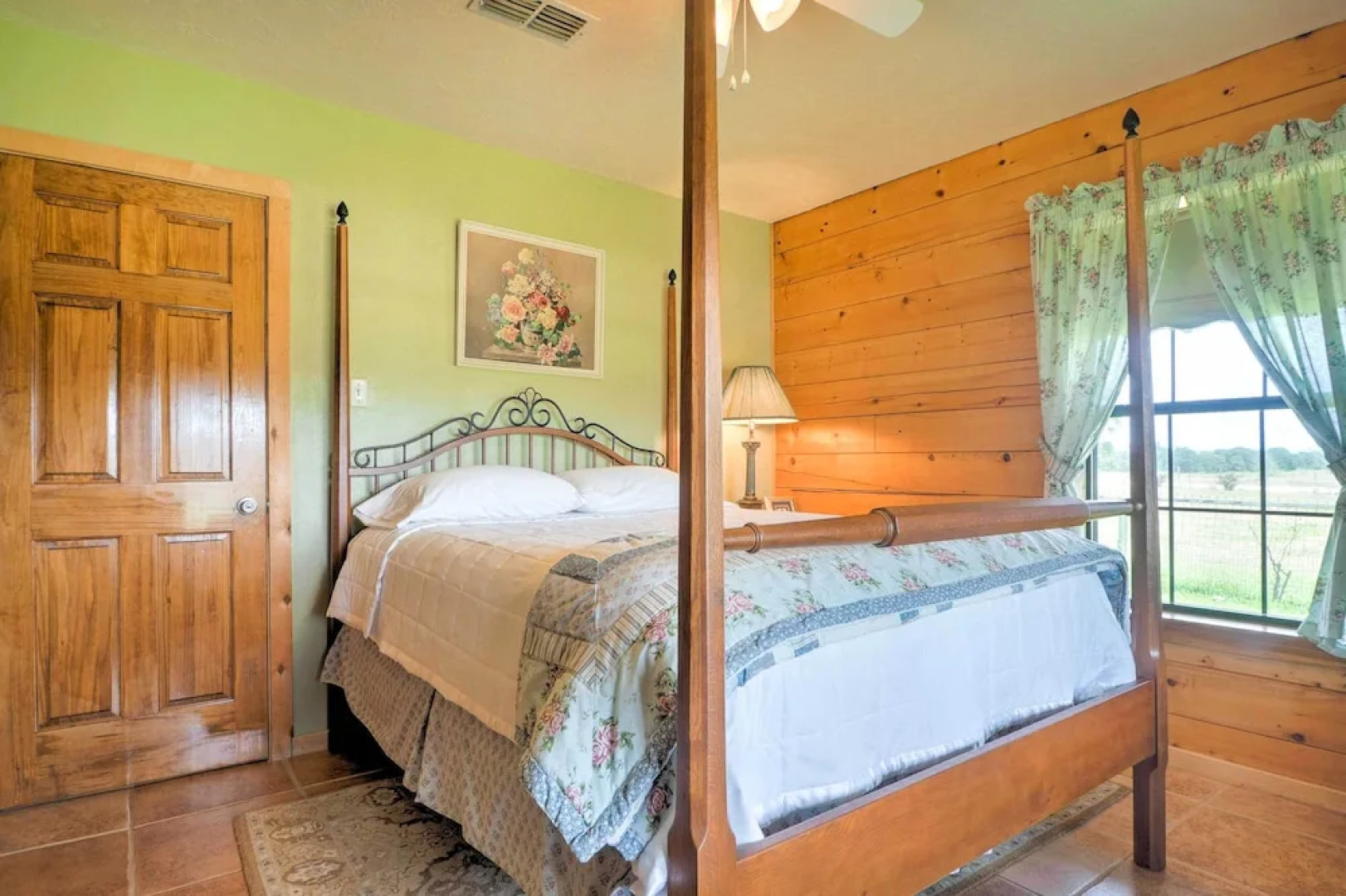 On Farm: Rustic Carmine Log Cabin w/ Porch!