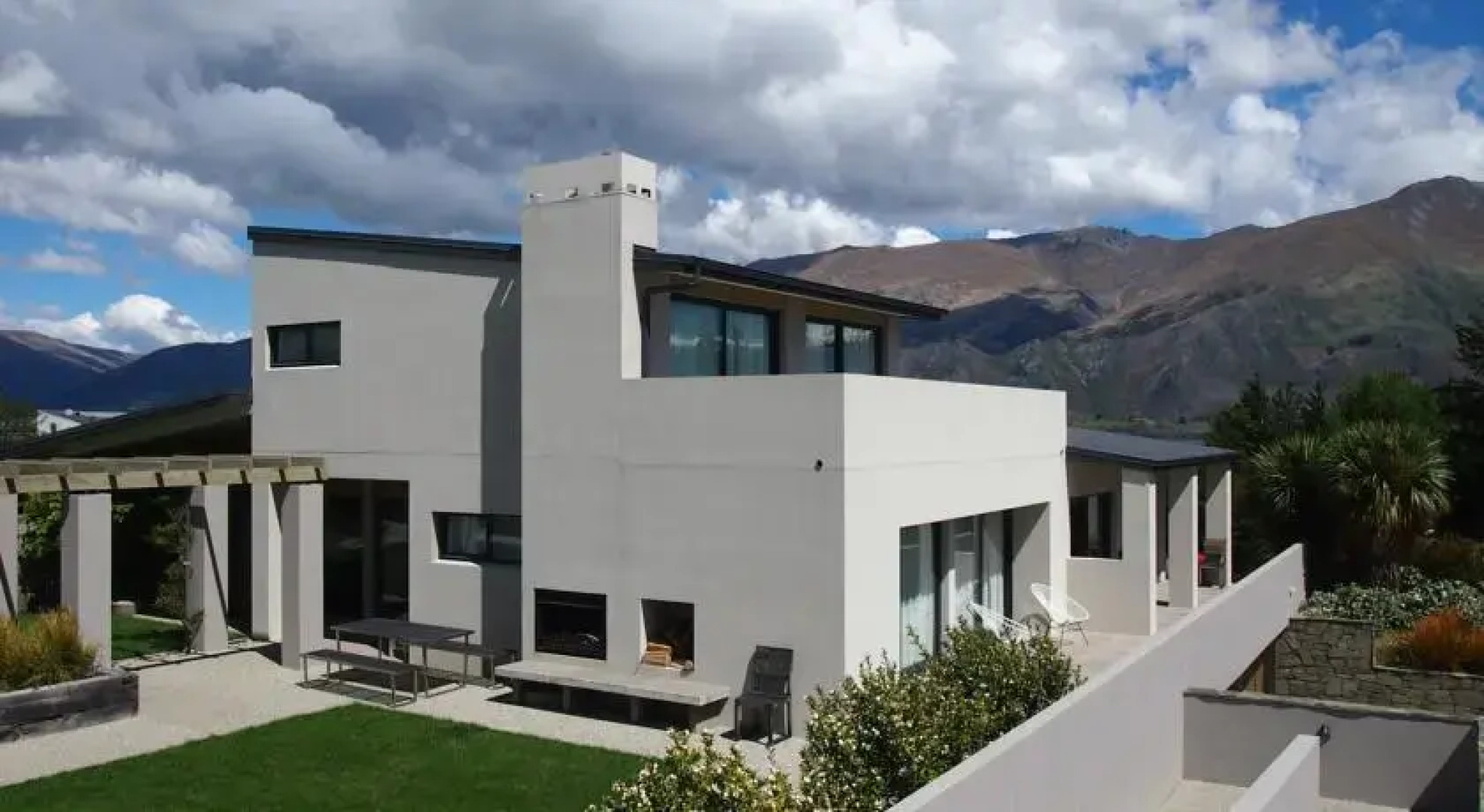 Tiritiri Lodge House