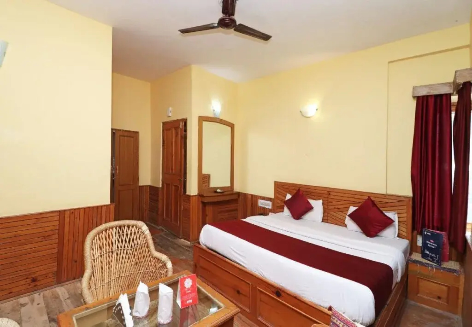 Hotel Devlok International