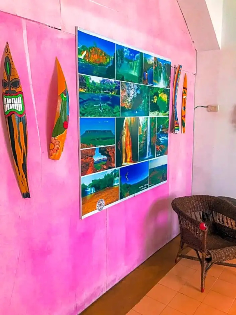 Hostel e Cacha¿ia da Cris