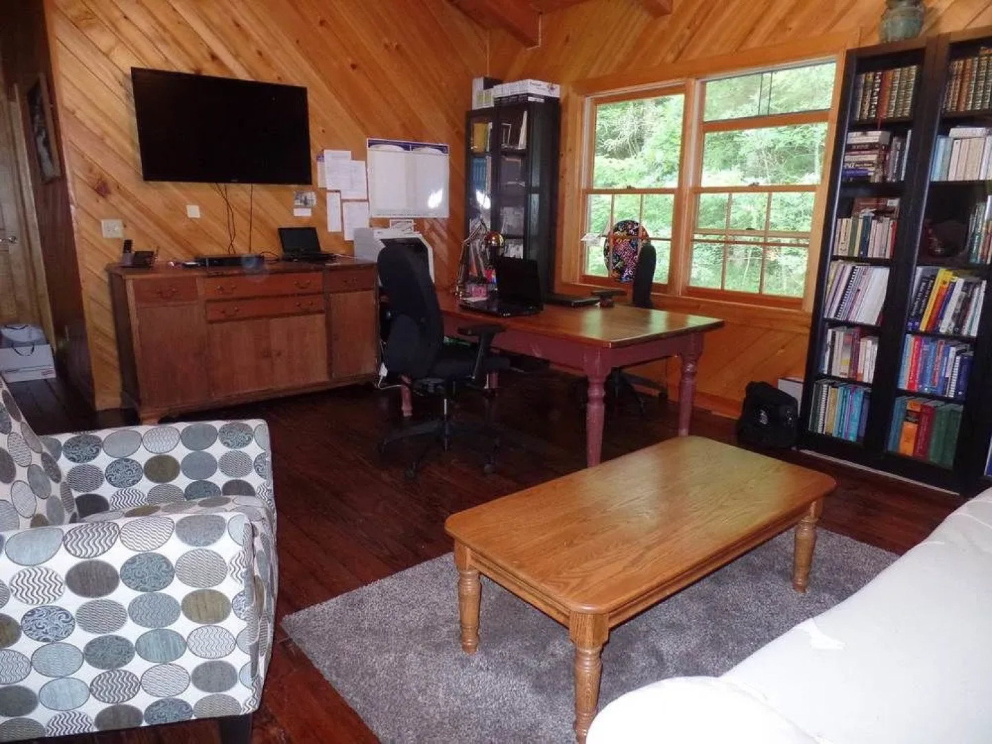 Creekside Paradise Bed and Breakfast