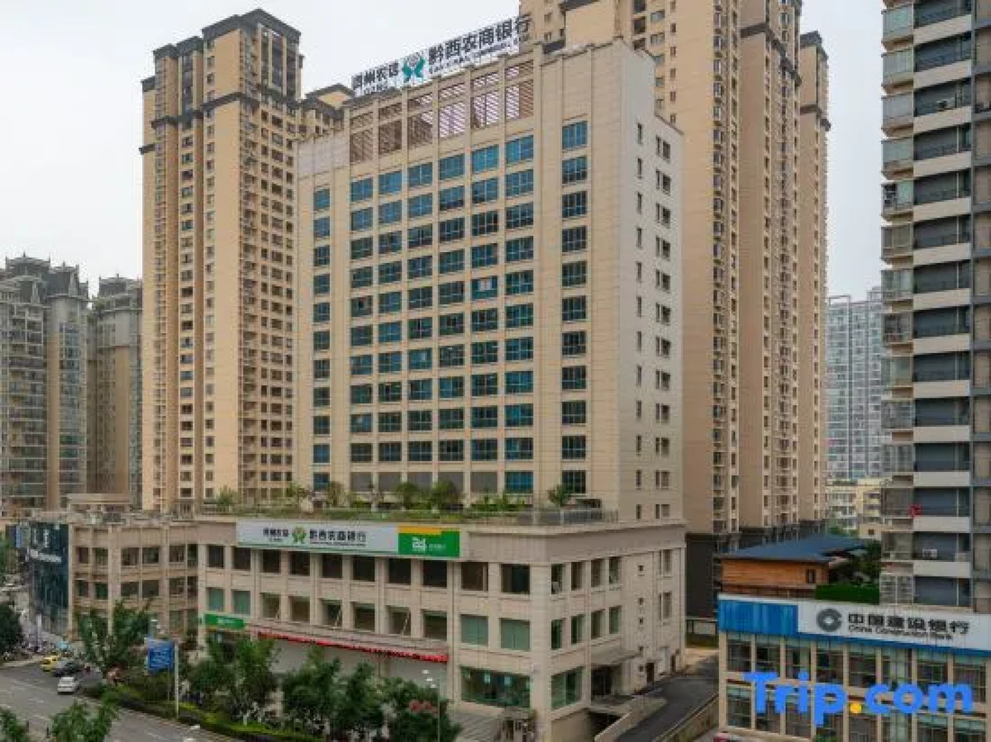 Yonggui Ronghe Hotel