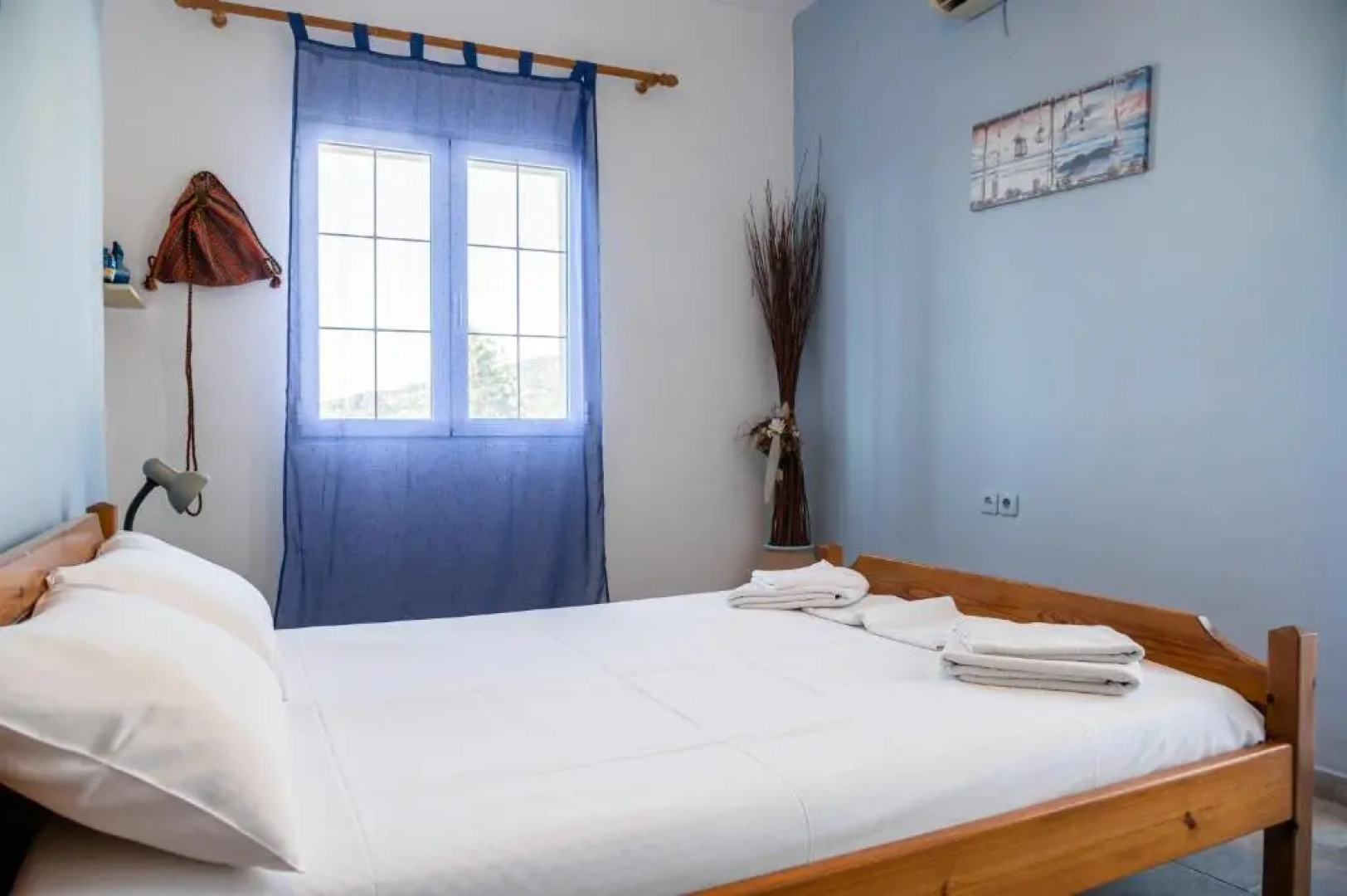 Doria's Seaview Apartment at Keratokampos I