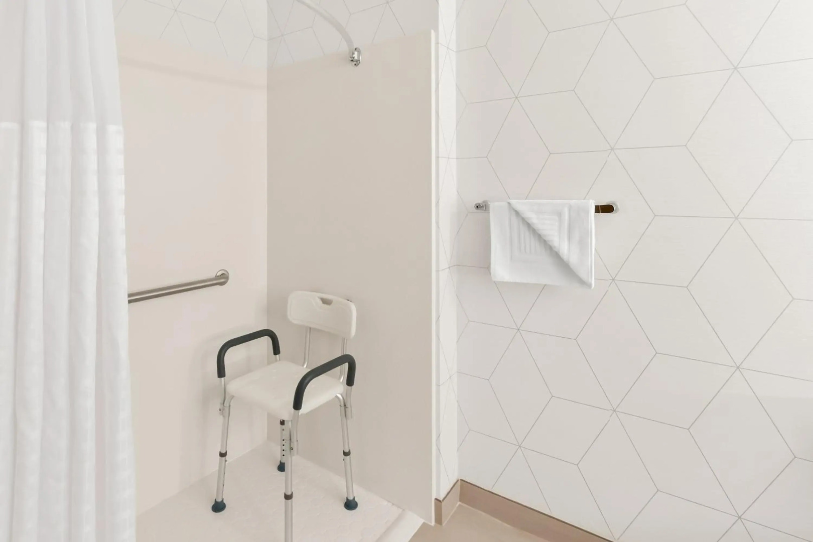 Comfort Suites Portland Airport