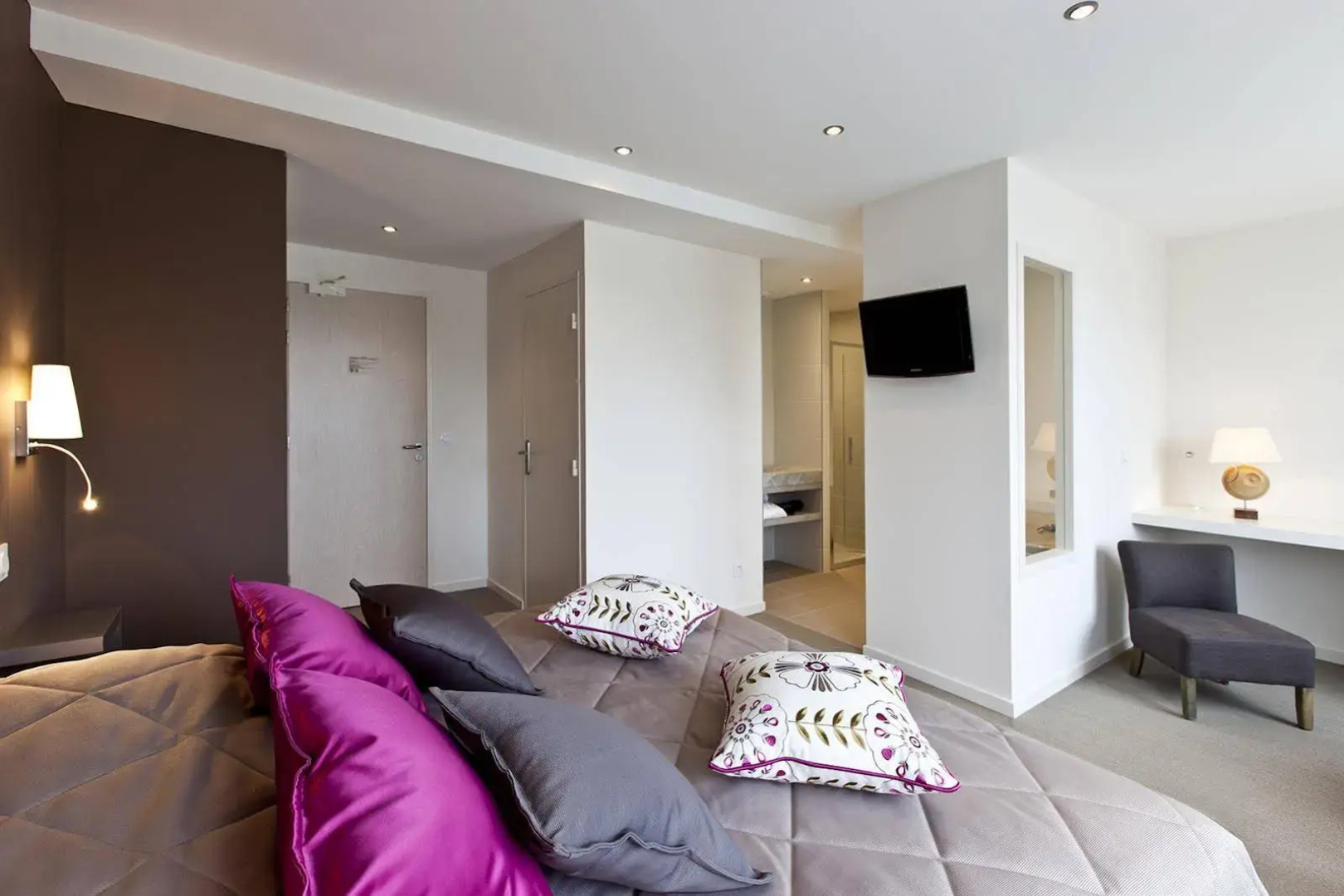 Logis Hostellerie St Germain