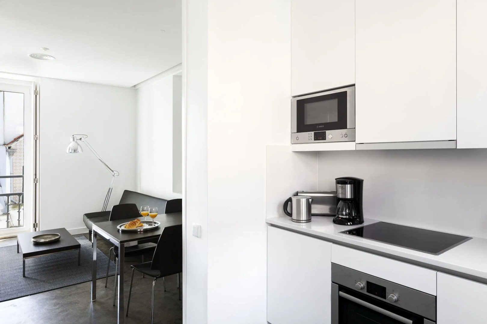 Hello Lisbon Santa Apolónia