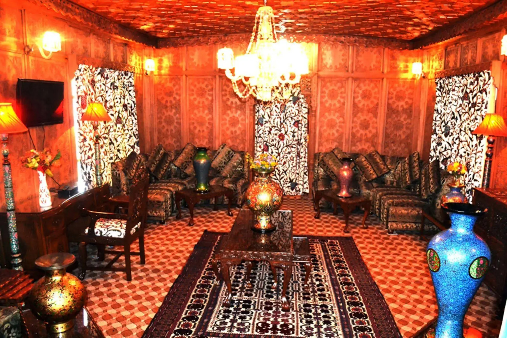 Отель Swan Group Of Houseboats