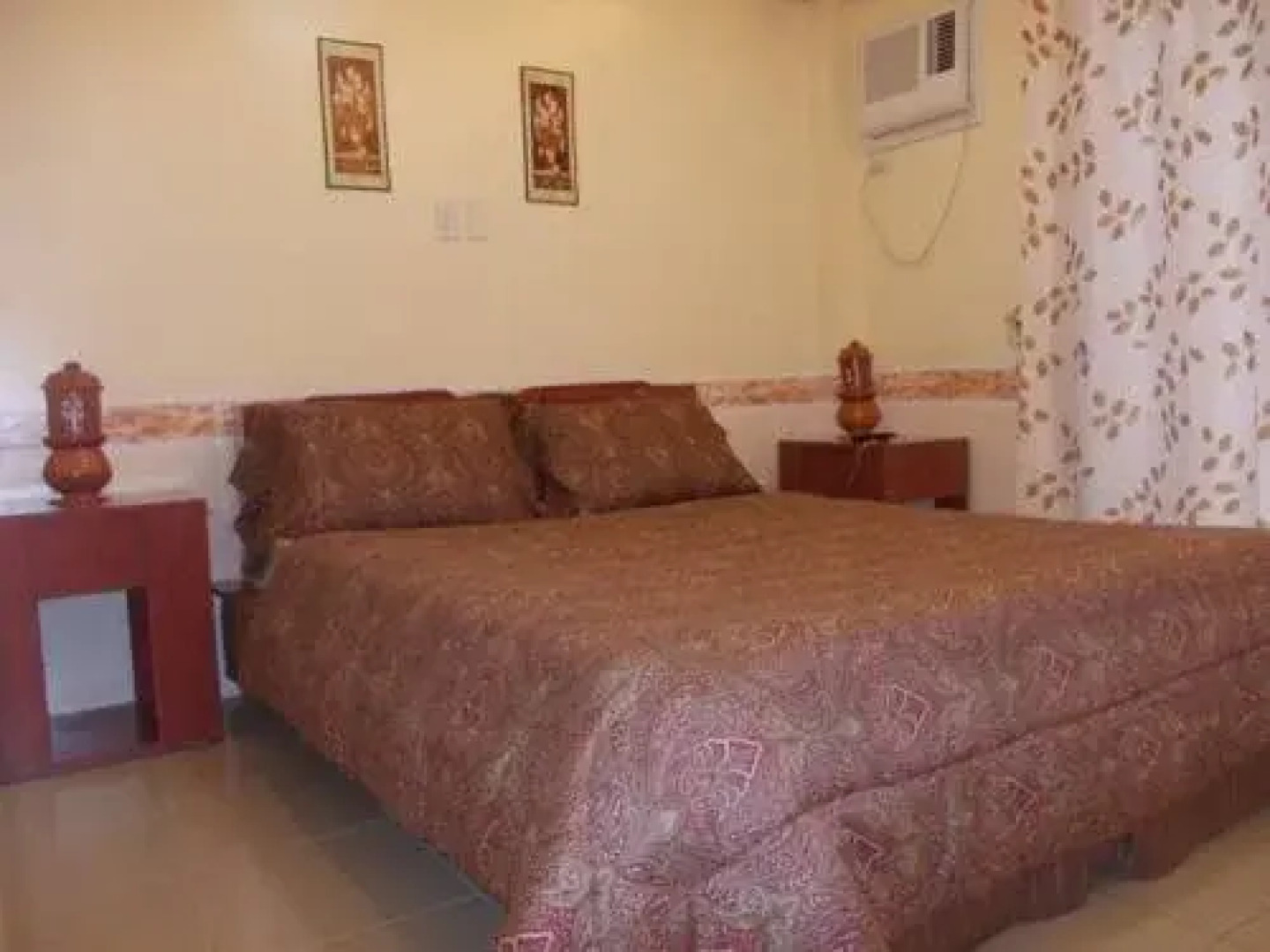 Murmar's Le Pram Hotel