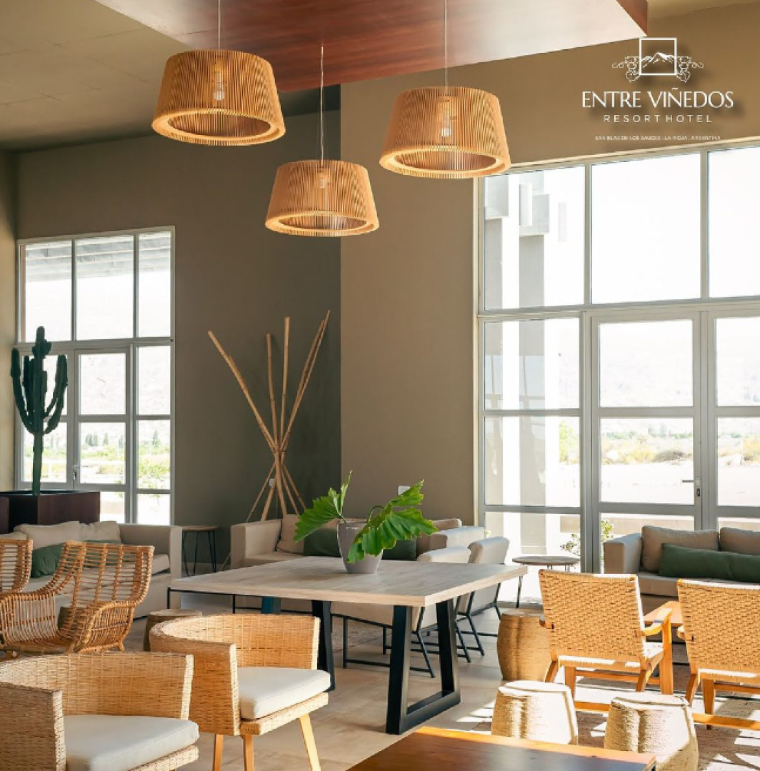 Entre Viñedos Resort Hotel