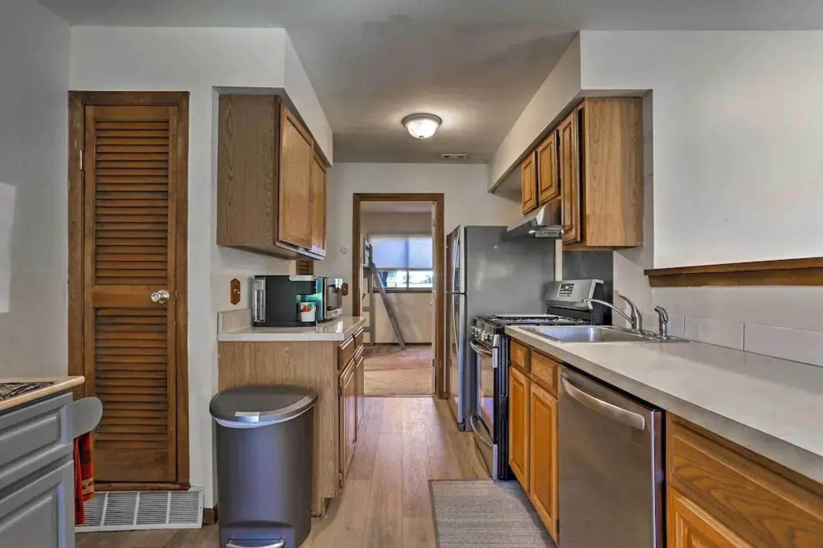 Vernon Township Condo Near Golfing + Skiing!