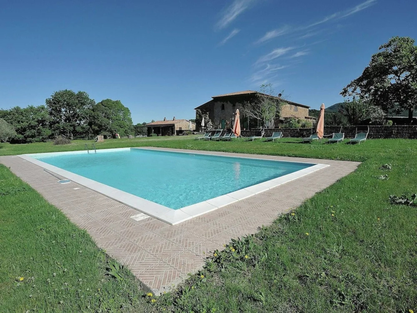Unique Sorano Stay With Pool