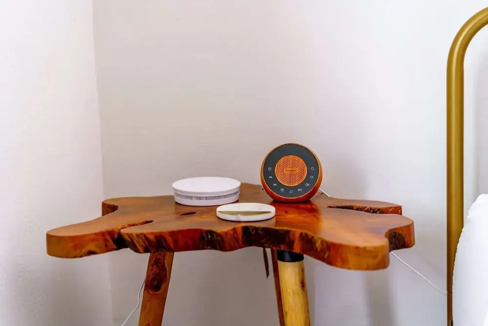 Prime Location Top Rated Clean Parking Free