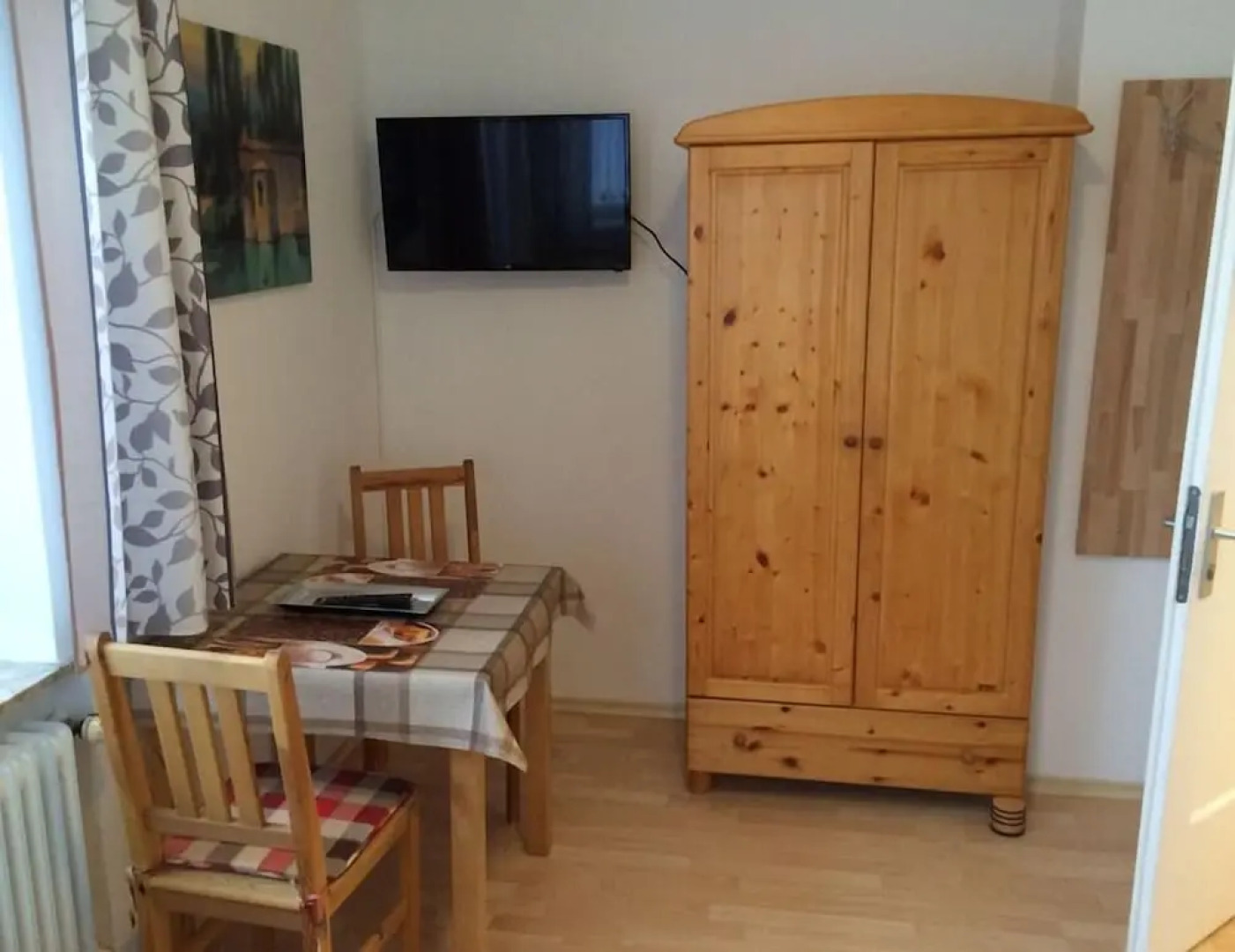 Ferienwohnungen, Monteurwohnungen & Pension FEWO Helmstedt