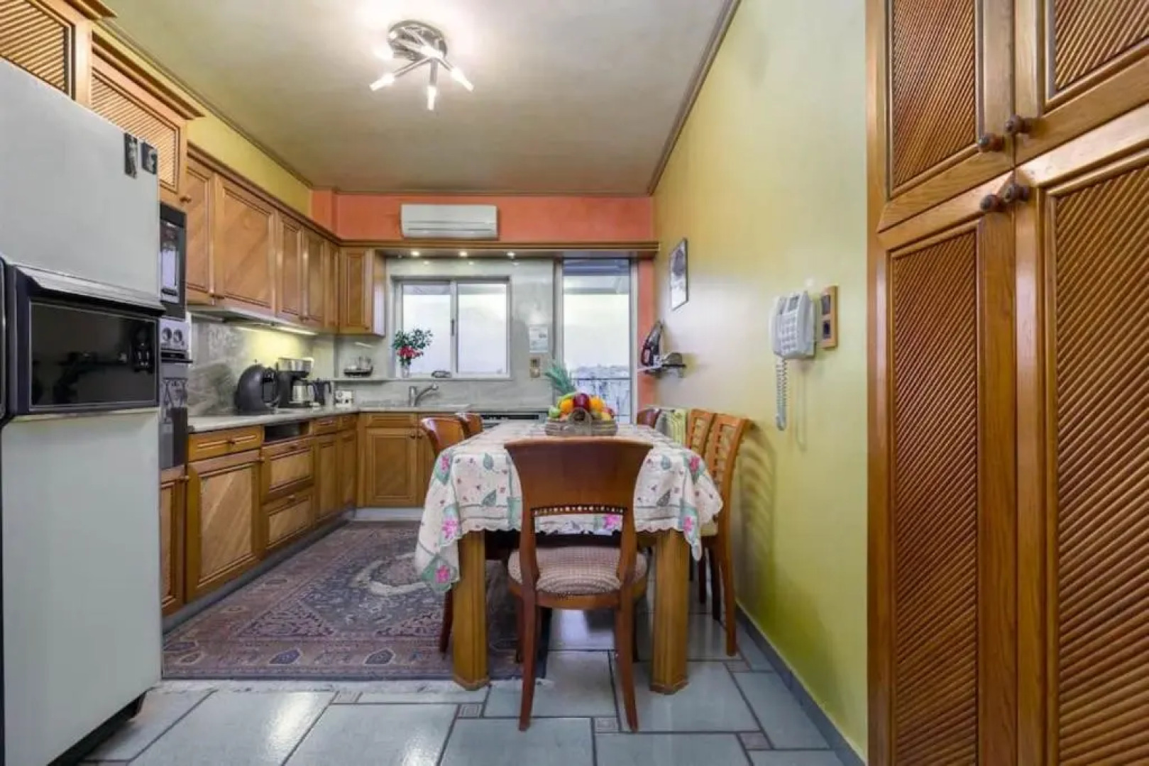 165 sm Penthouse Maisonette Apartment