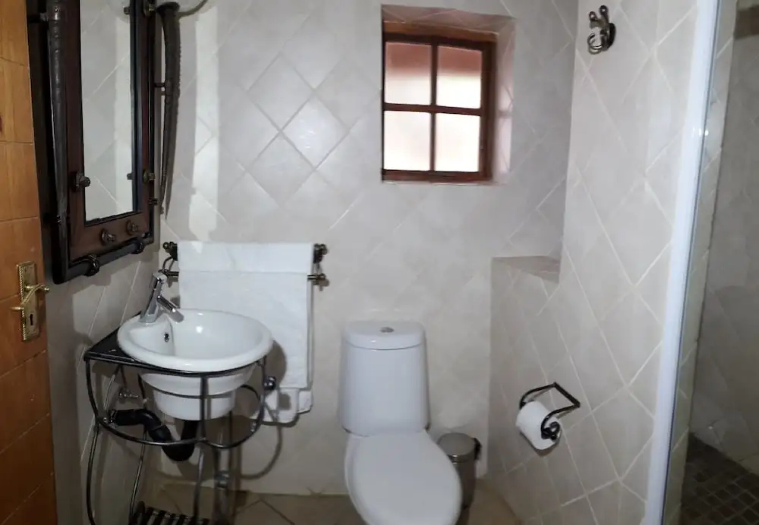 African Explorer Private Game Lodge