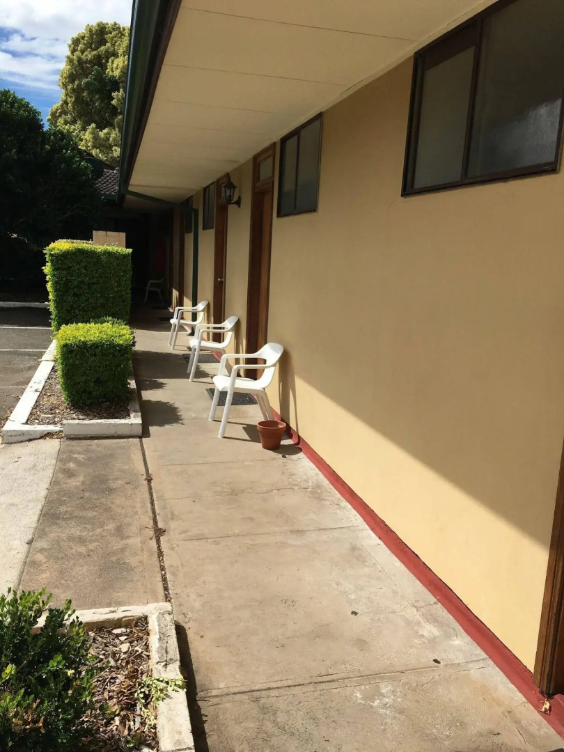 Lakeview Hotel Motel