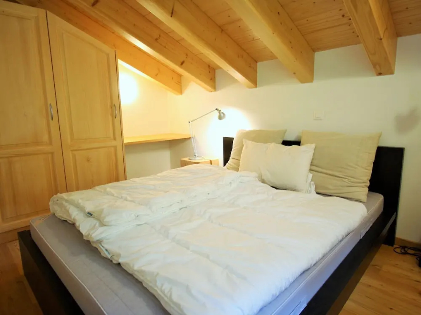 Quaint Chalet in Les Collons with Hot Tub