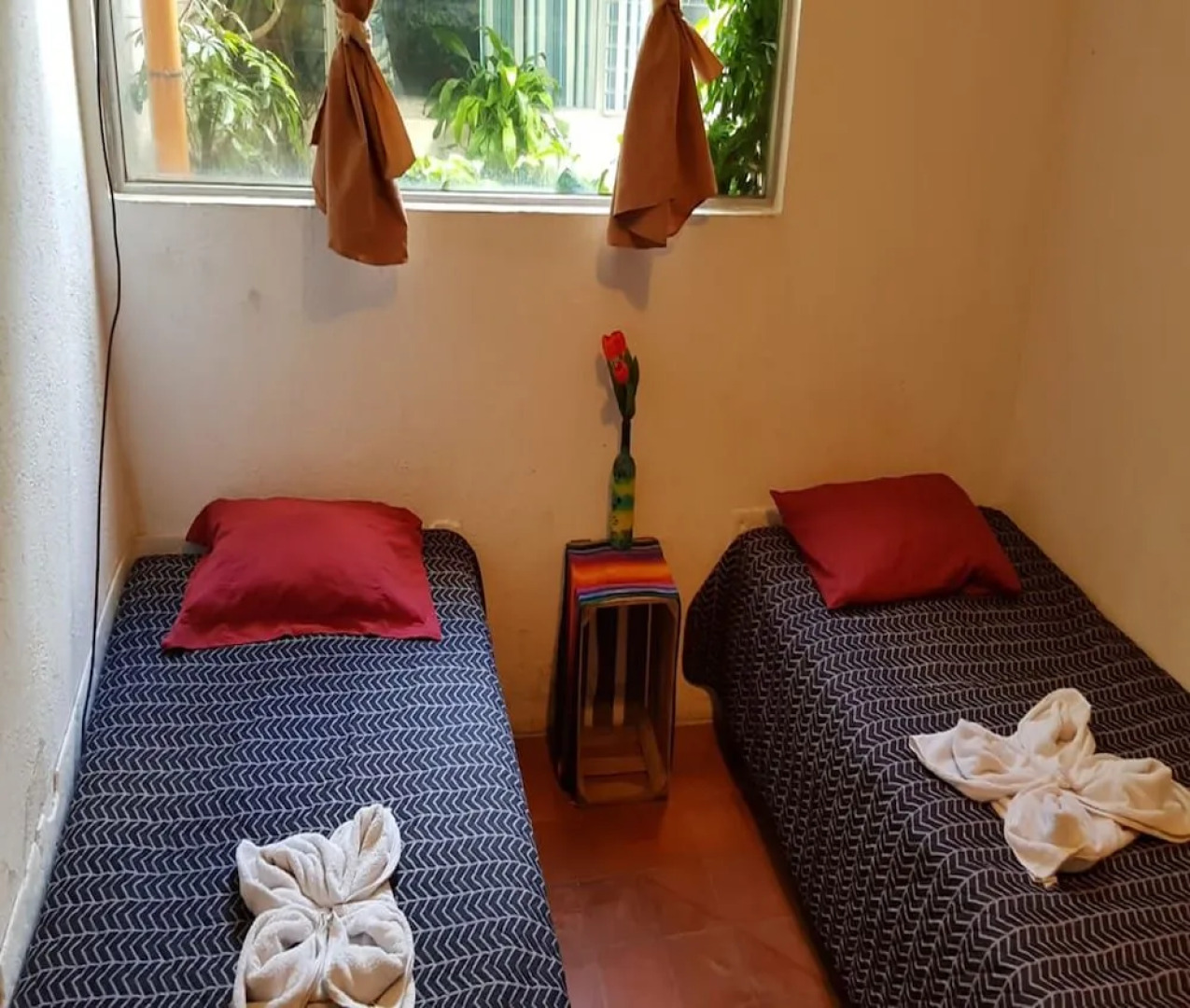 Huellas Hostal Antigua