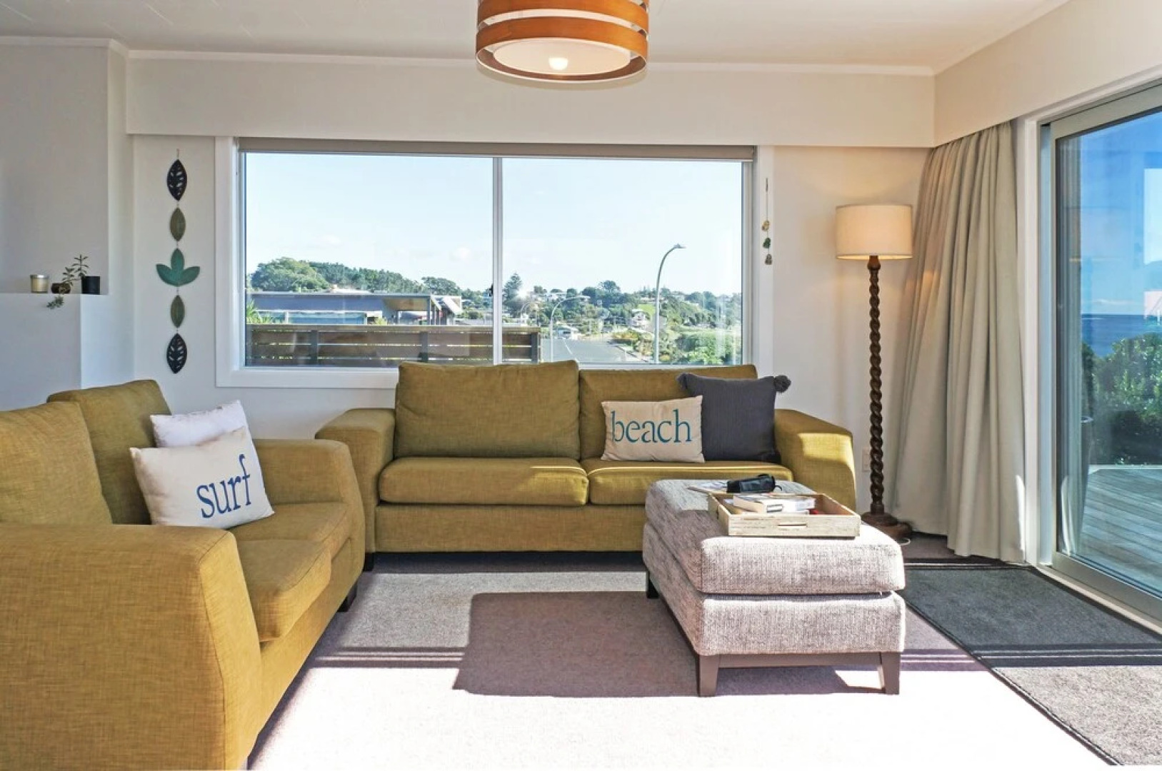 Mesmerising On Messenger