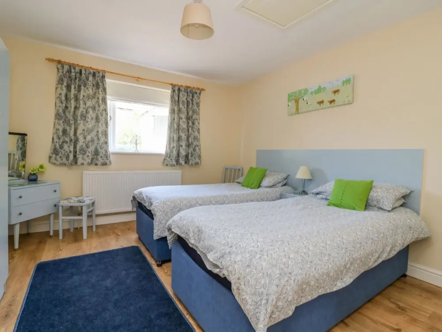 1 Pines Farm Cottages