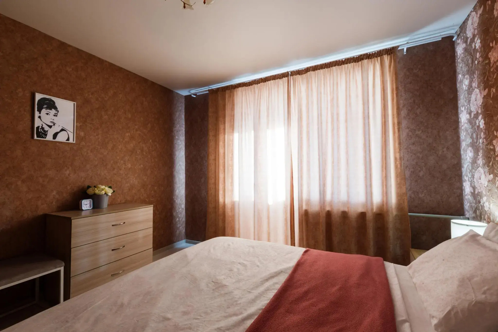 Апартаменты на улице 50 лет ВЛКСМ 11