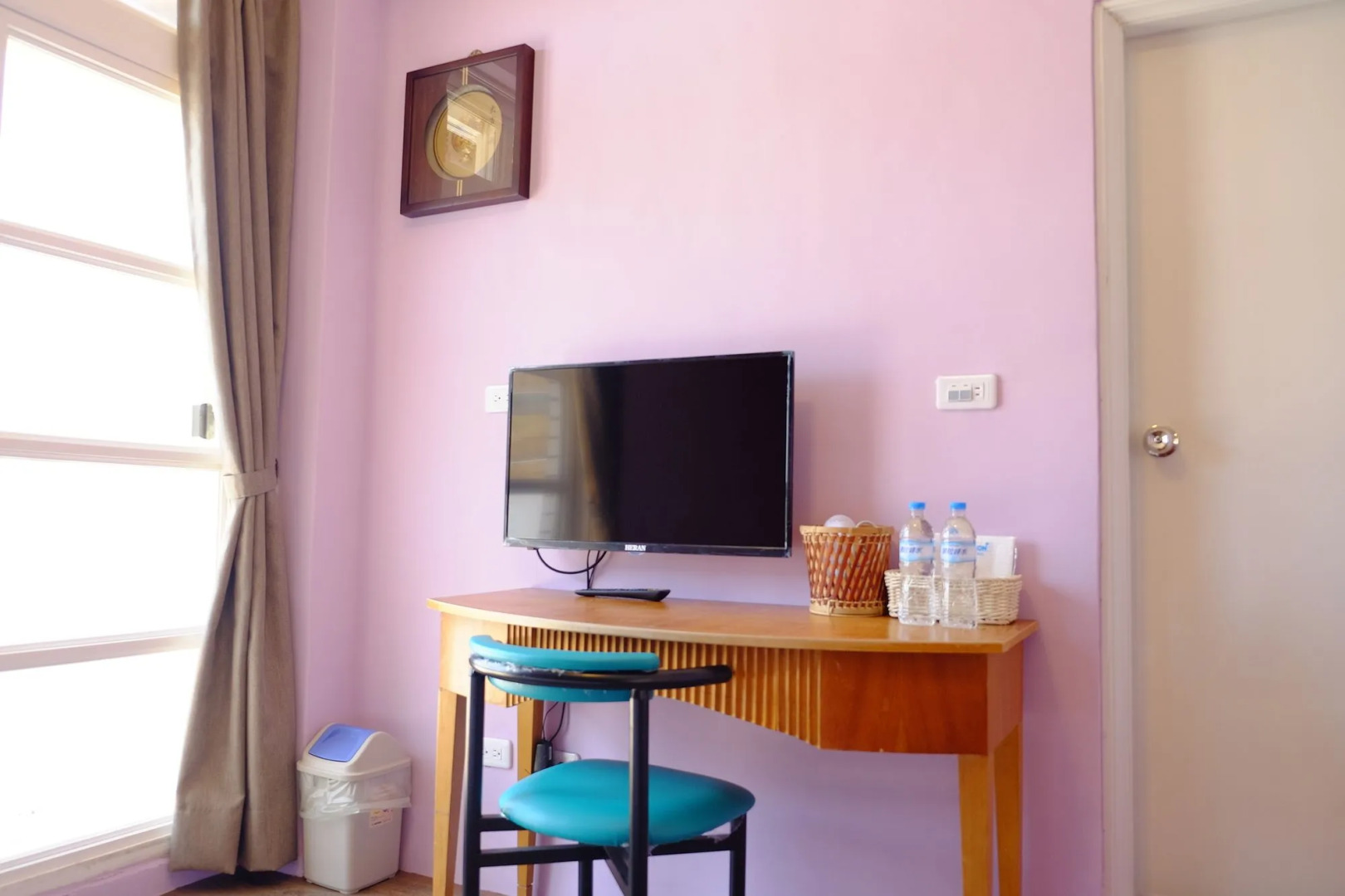 Loving Riverside Bed and Breakfast