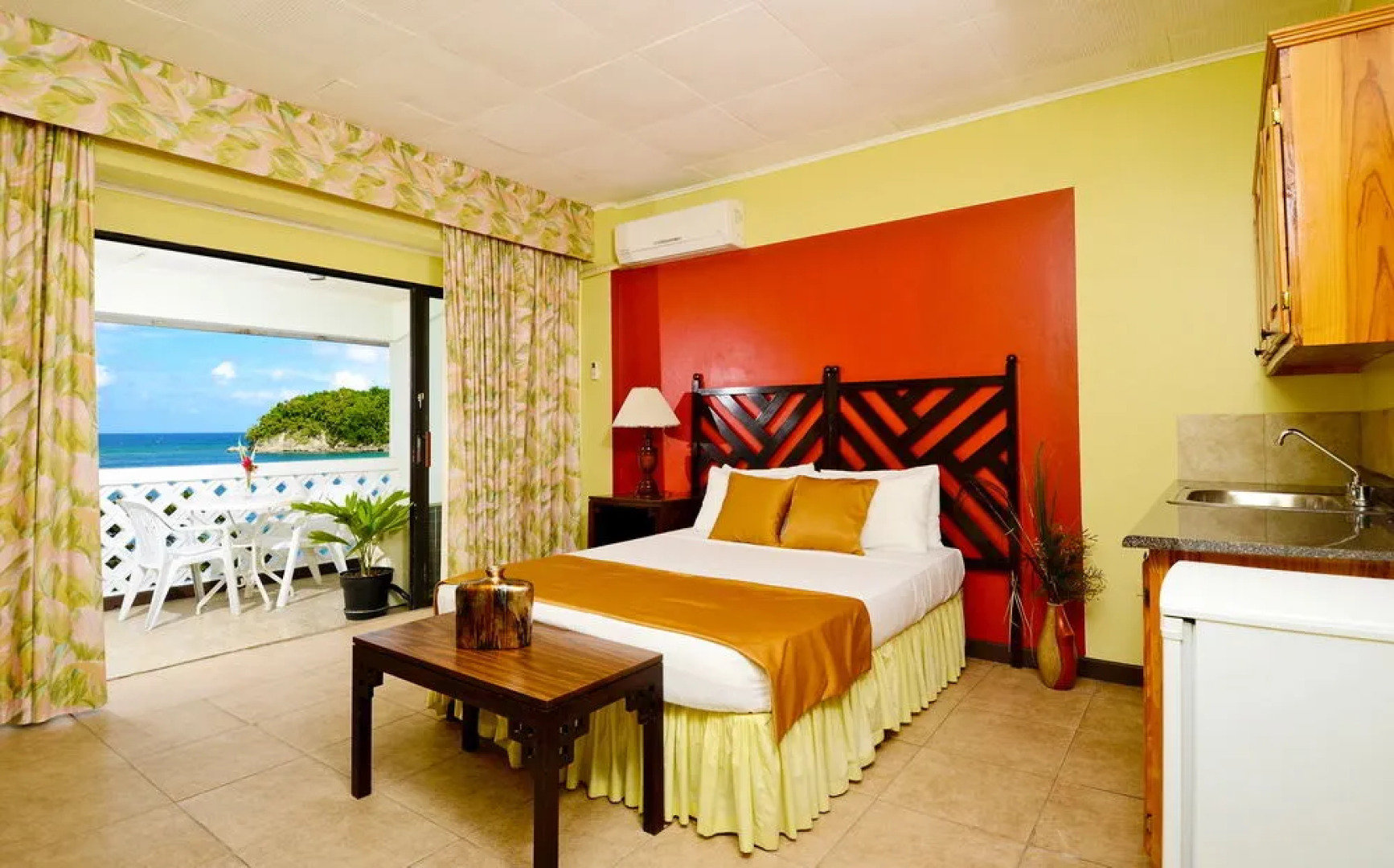 Kaz Kreol Beach Lodge