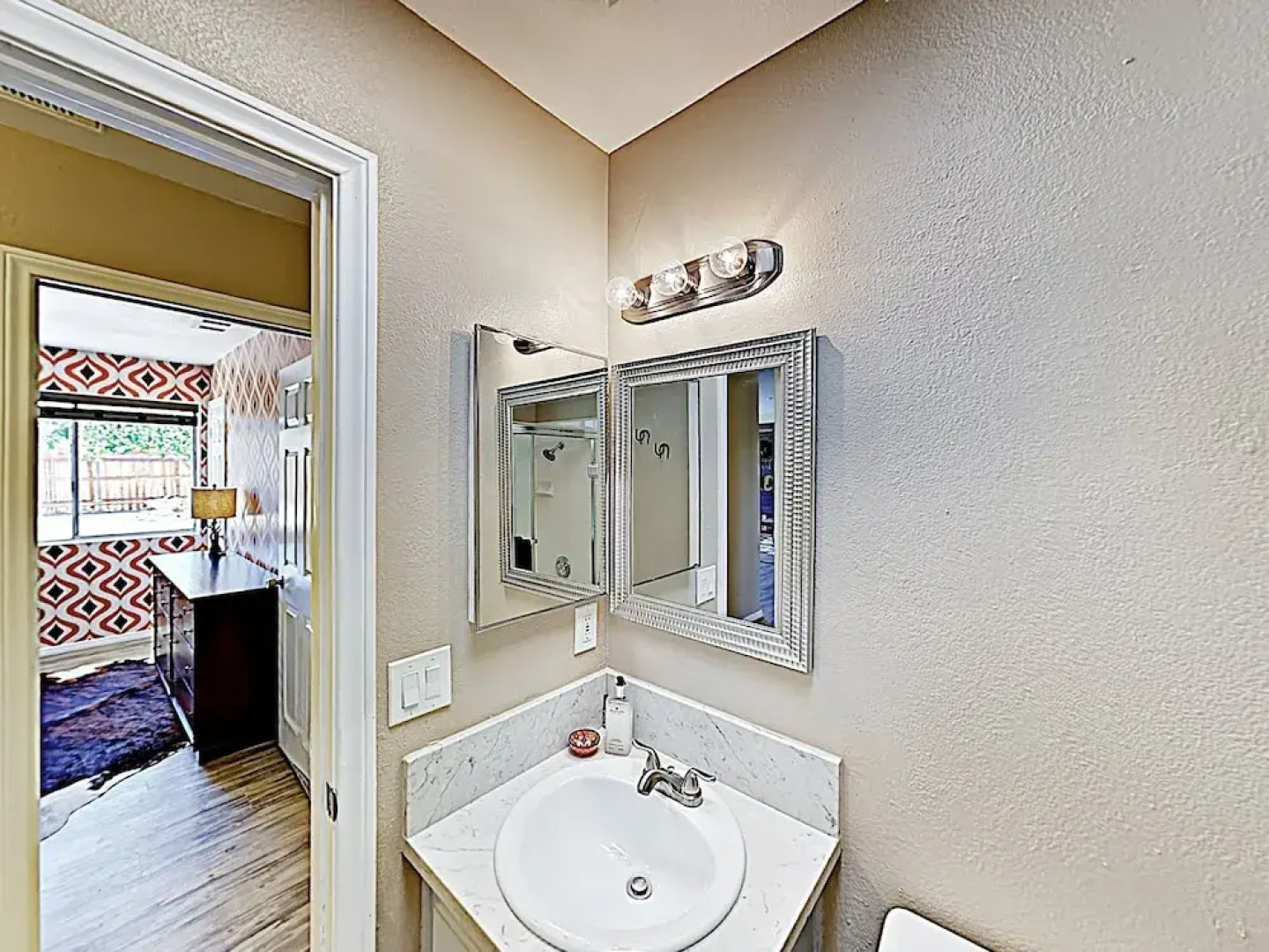 New Listing! Rawhide Ranch, Walk To Pappys 3 Bedroom Home