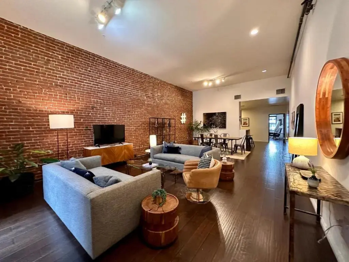 Abode Los Angeles - Downtown Historic Core