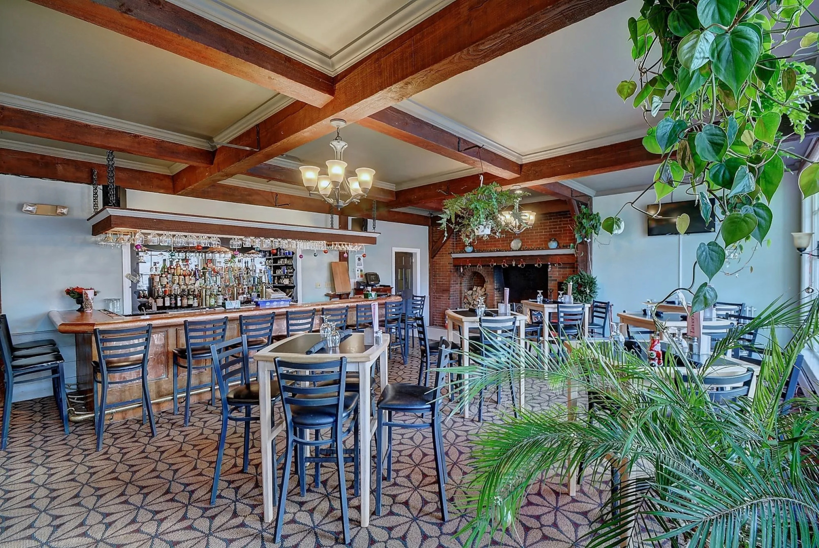 Colonial Motel And Spa