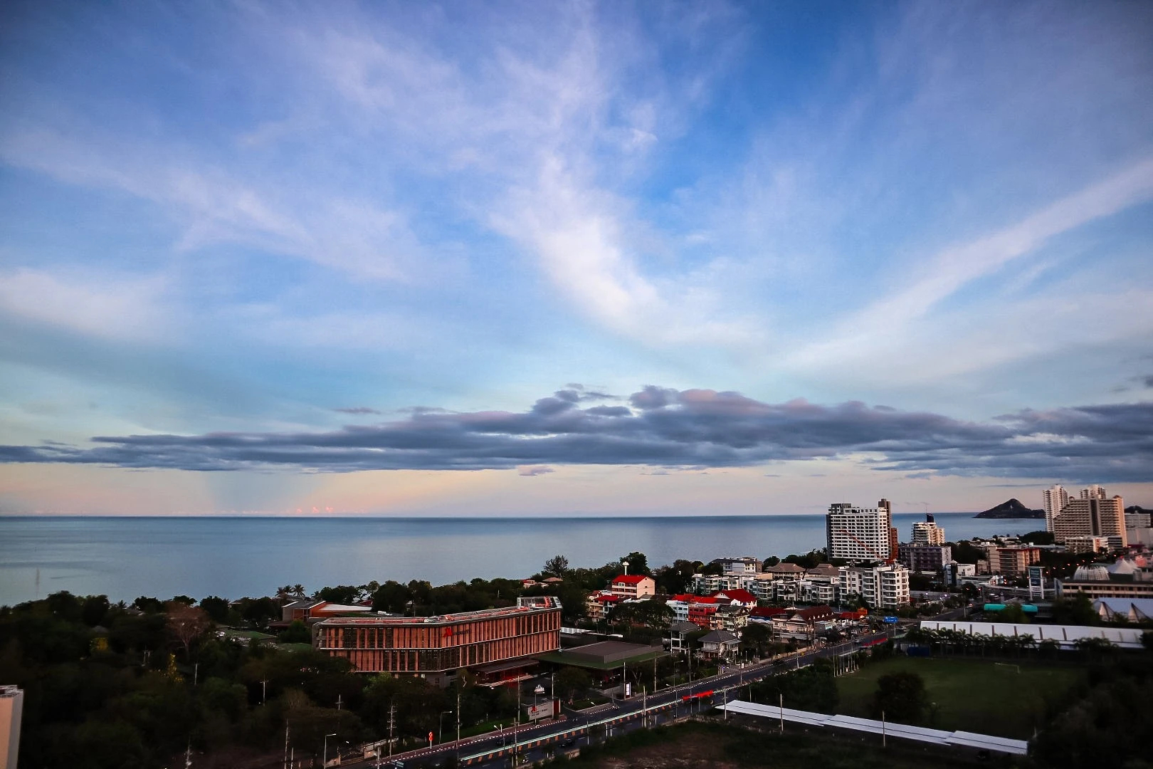 Hua Hin Grand Hotel And Plaza